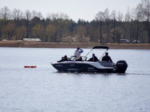 manewry motorowodne kurs na sternika motorowodnego