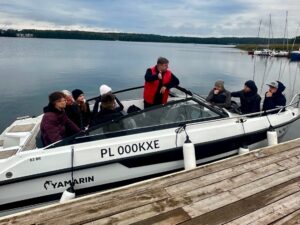 kurs na sternika motorowodnego na motorówce